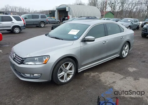 2014 Volkswagen Passat 2.0L Tdi Sel Premium from USA, damaged, VIN 1VWCN7A30EC068897